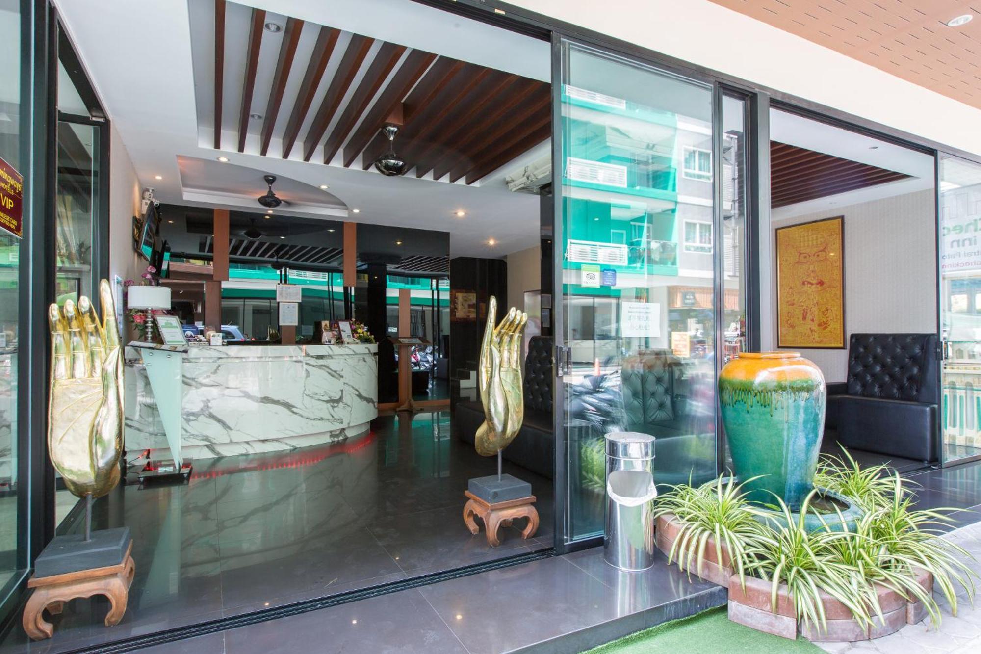Hemingways Silk Hotel Patong Exterior foto